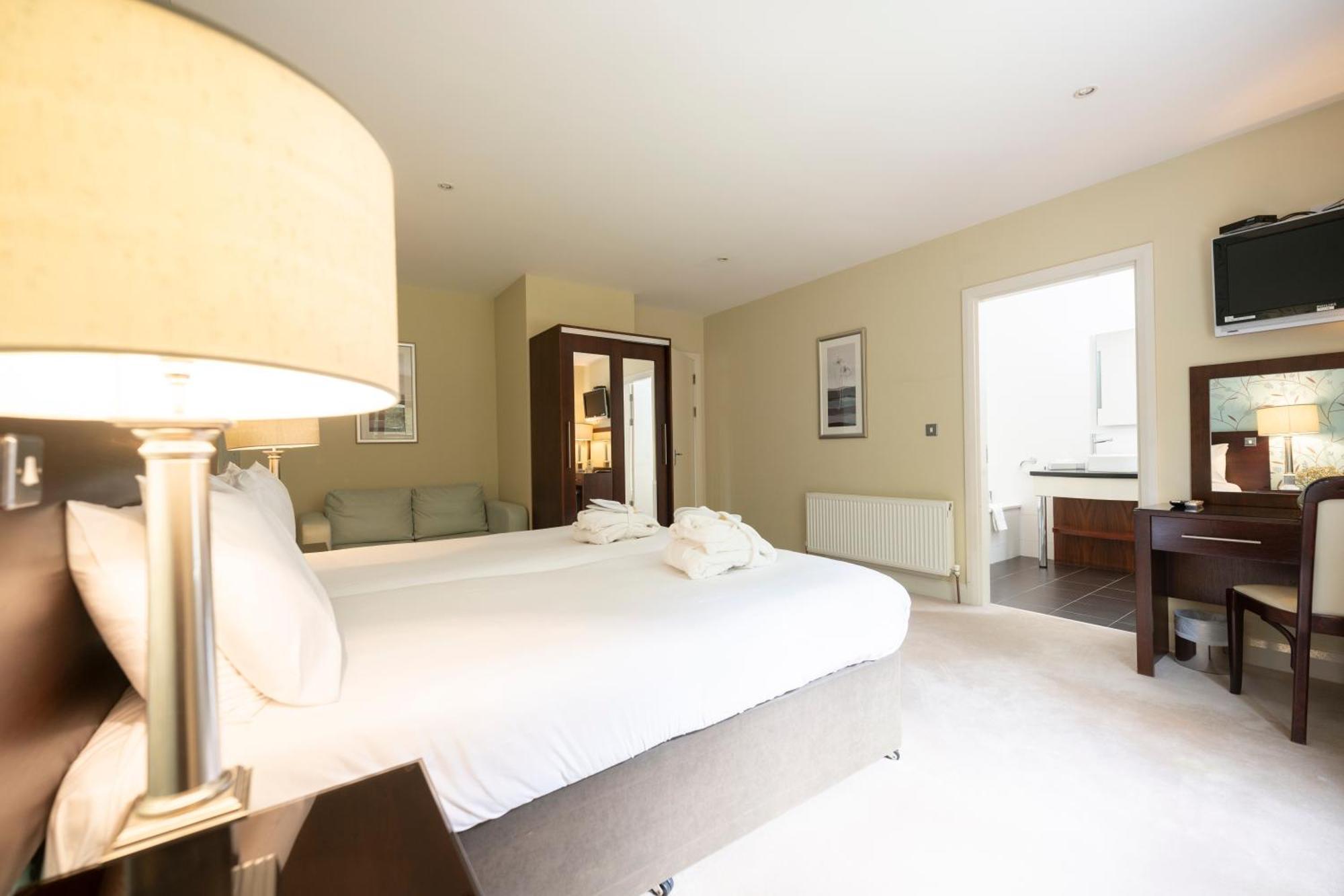 Kenmare Bay Hotel Lodges Cill Airne Esterno foto